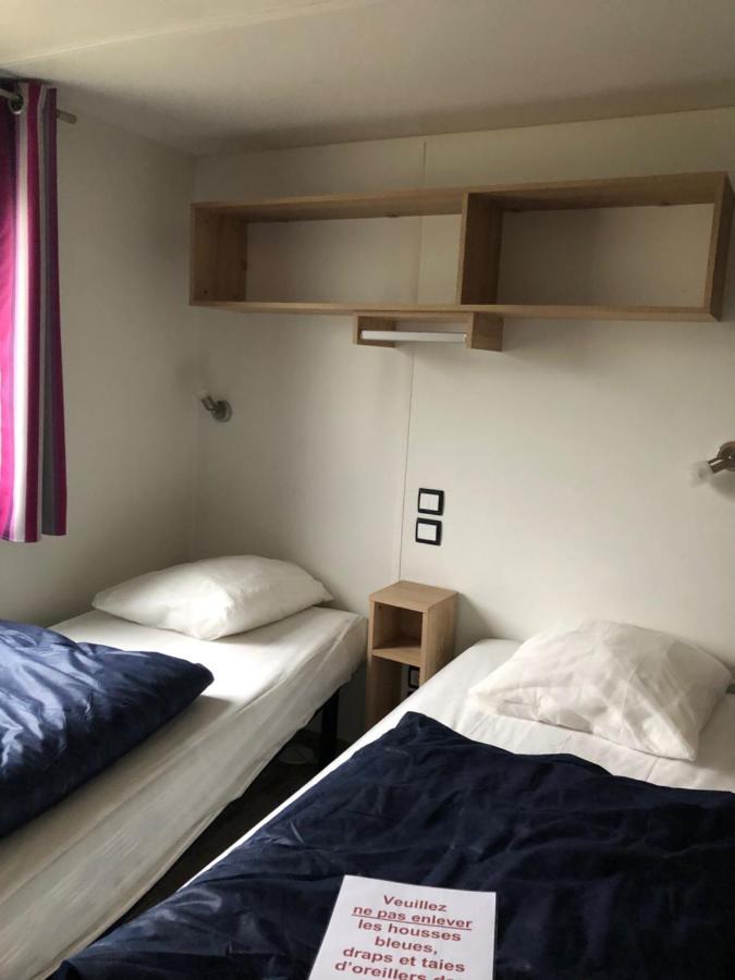 Camping Du Sevron Saint-Etienne-du-Bois  Exterior foto