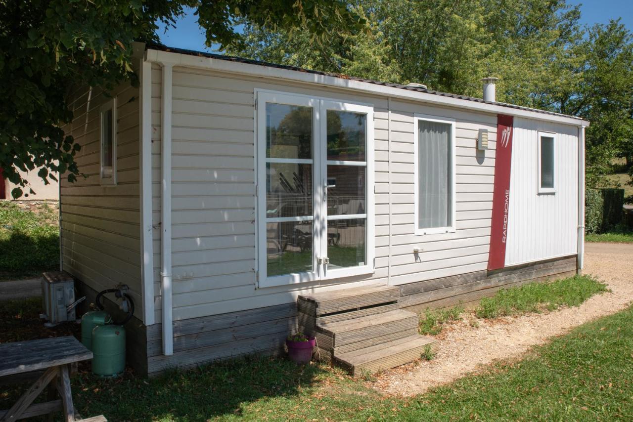 Camping Du Sevron Saint-Etienne-du-Bois  Exterior foto
